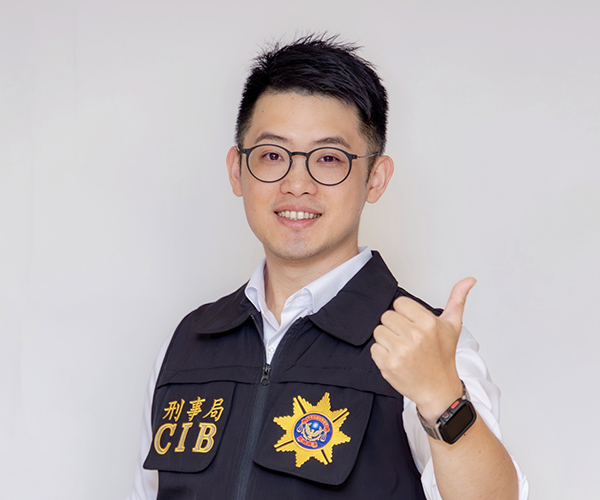 洪丞奇